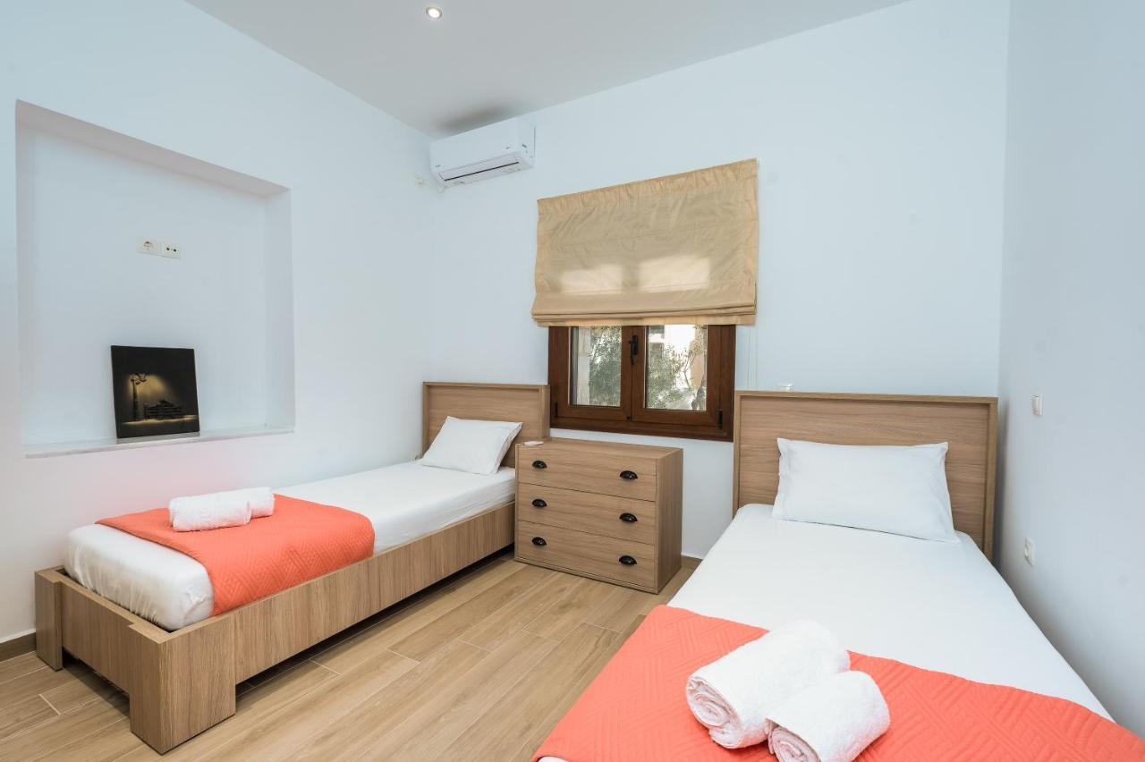 Villa Estrella Aegina Bagian luar foto