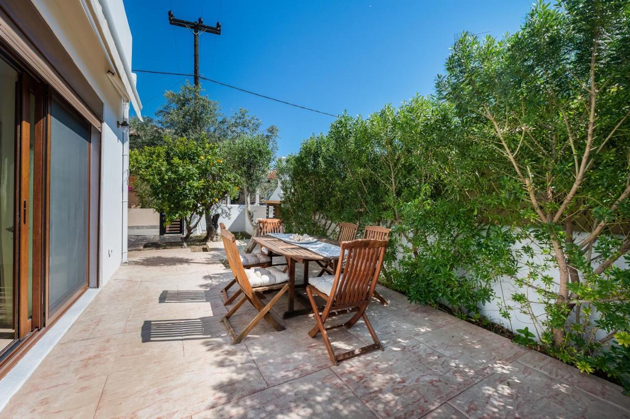 Villa Estrella Aegina Bagian luar foto